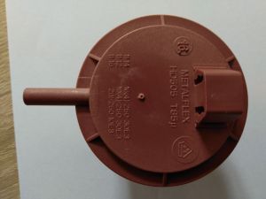 Mechanical Pressure Switch for Electrolux AEG Zanussi Dishwashers - 1528189028 AEG / Electrolux / Zanussi